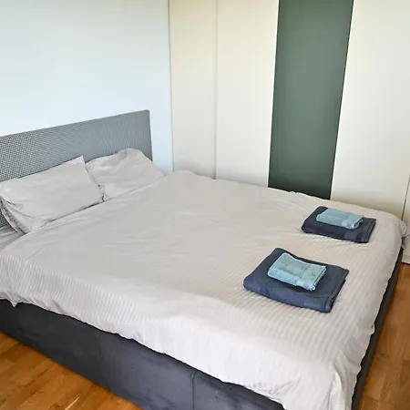 Moss Modern - * سكوبجي